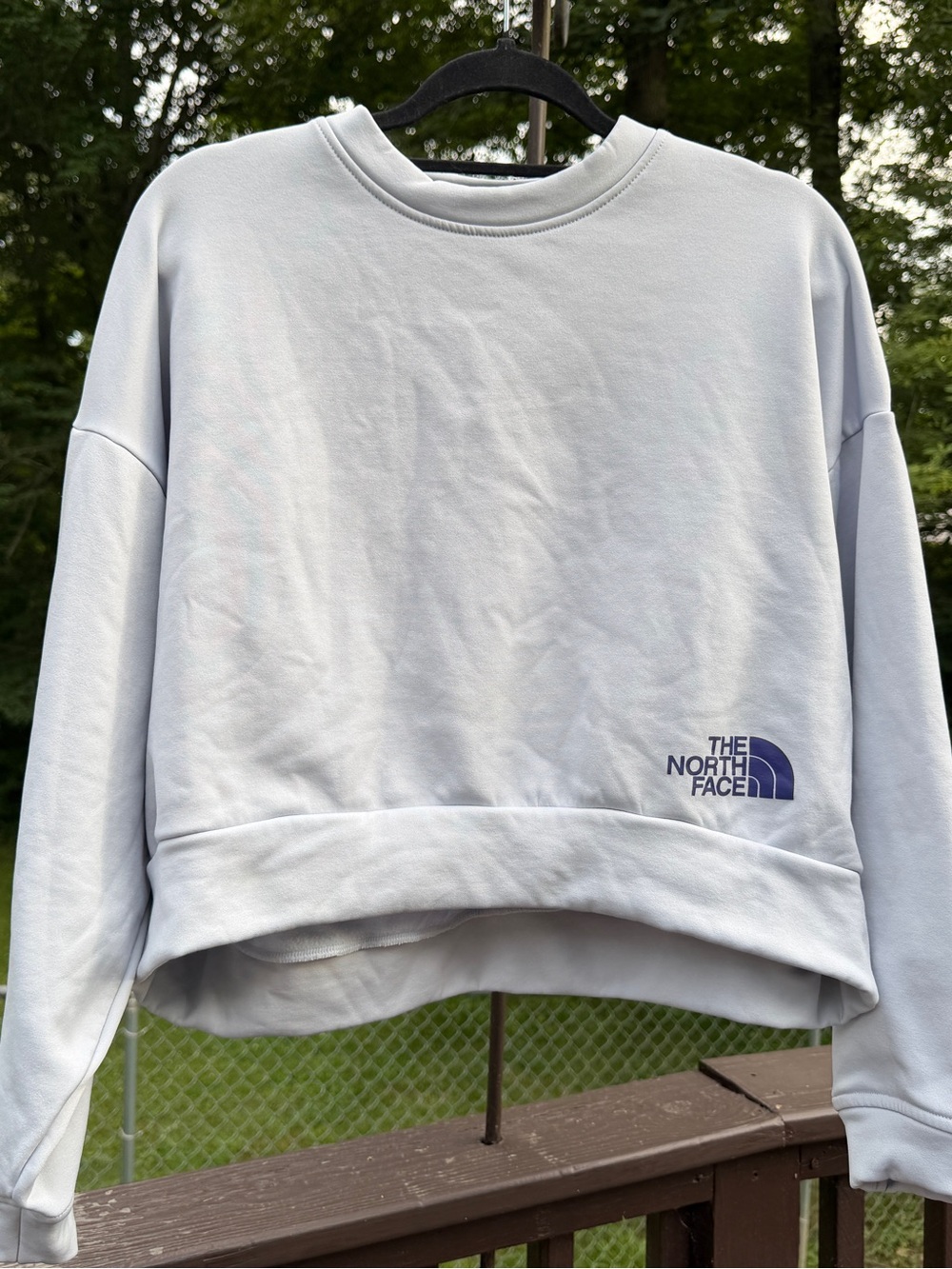 The North Face Cropped Crewneck Sweatshirt Women’s Size Medium Dusty Periwinkle